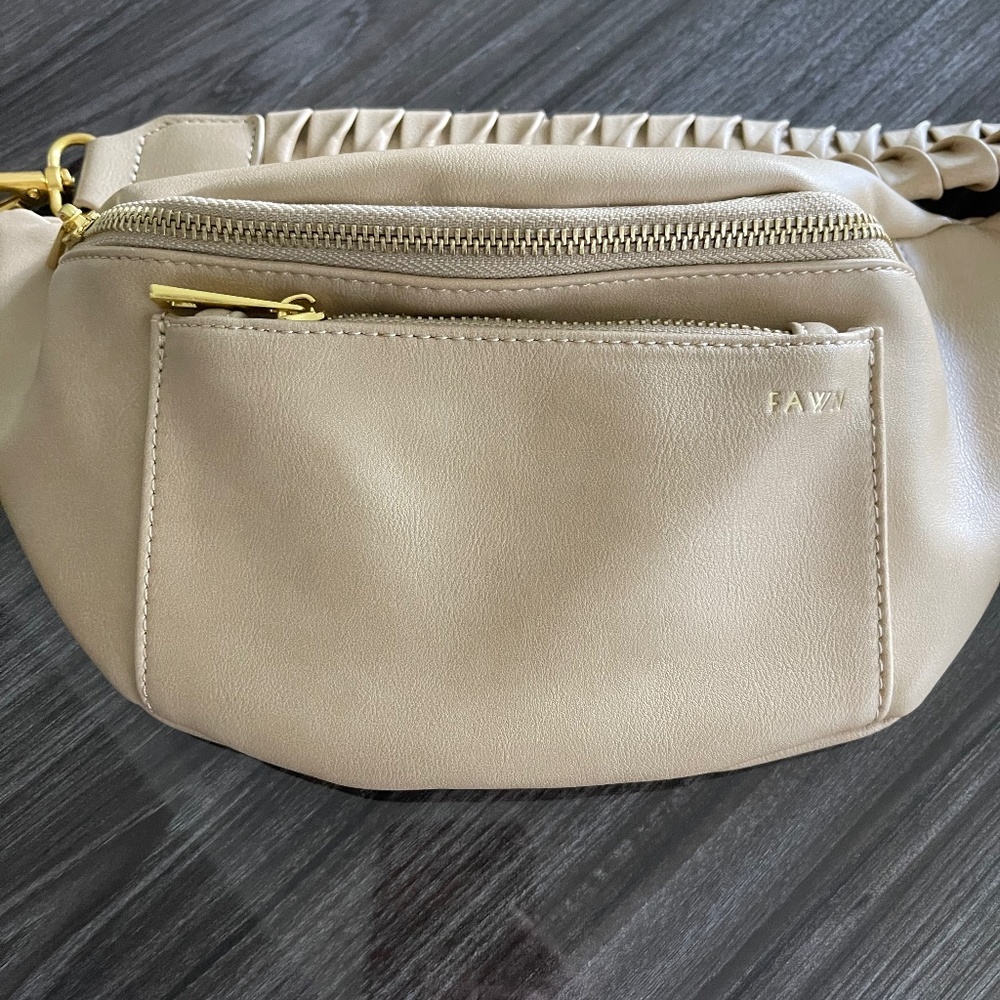 Fawny Pack with original & short braided strap